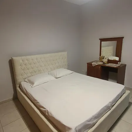 Apartment Hillside Garden *