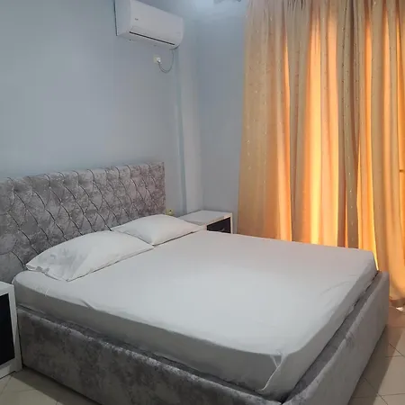 Apartment Hillside Garden Sarande